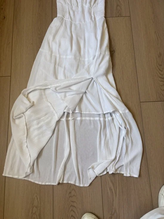 Hollister White Maxi Dress with Spaghetti Straps - Picture 4 of 7